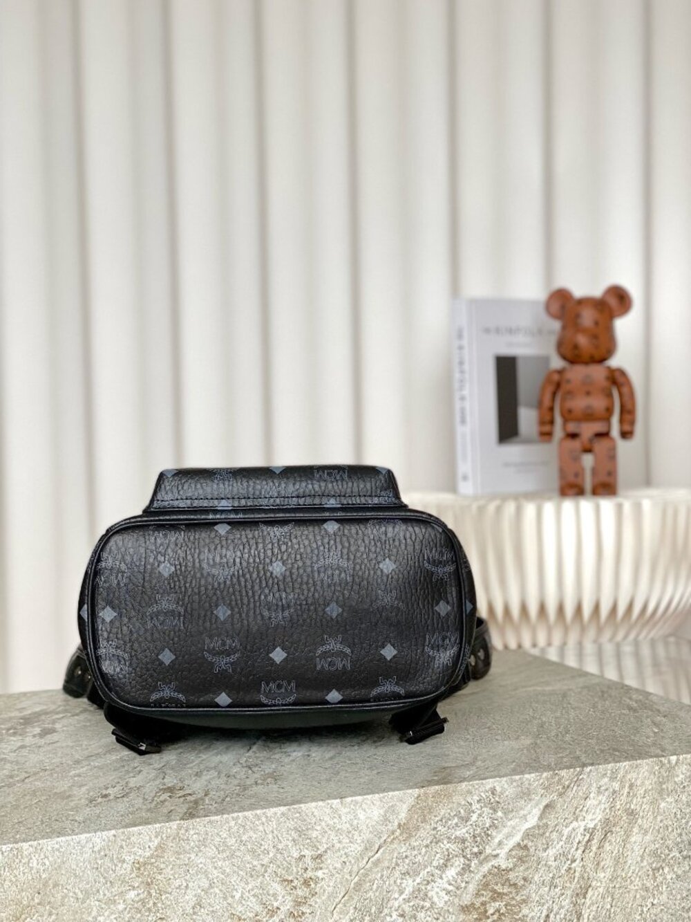 MCM Backpack Black - Picture 5 of 6